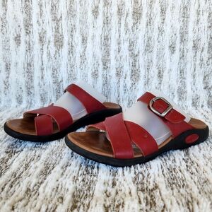 Chaco Red Leather Slide Sandals Open Toe | Women's Size 9